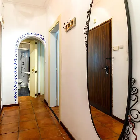 Galaxy Downtown - 2 Bedroom * Sofia